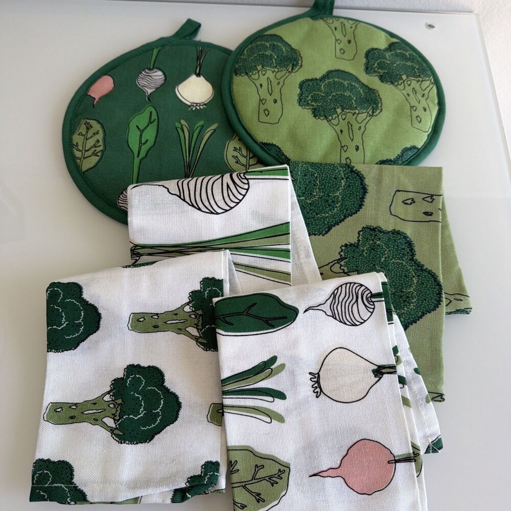 IKEA Rare Torvfly Veggies Kitchen Tea Towels And Pot Holders Set New